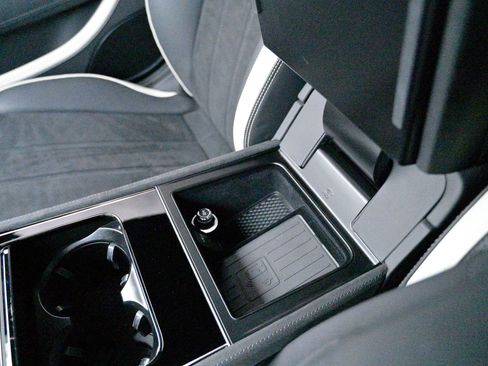 Used 2025 Bentley Continental GT Speed image 33