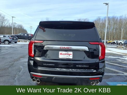 Used 2022 GMC Yukon XL Denali w/ Denali Premium Package image 7