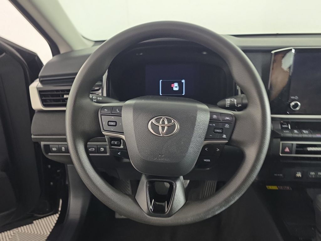 Used 2025 Toyota Camry LE FWD image 13