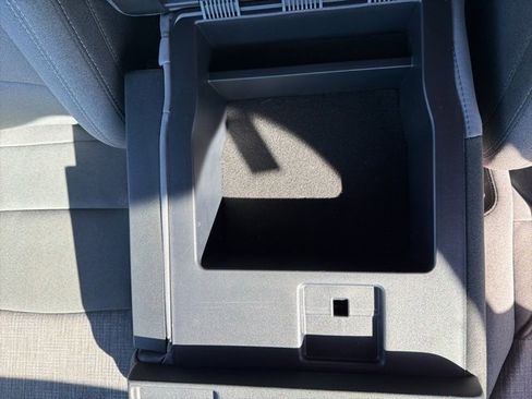 Used 2025 Ford F250 XLT image 15