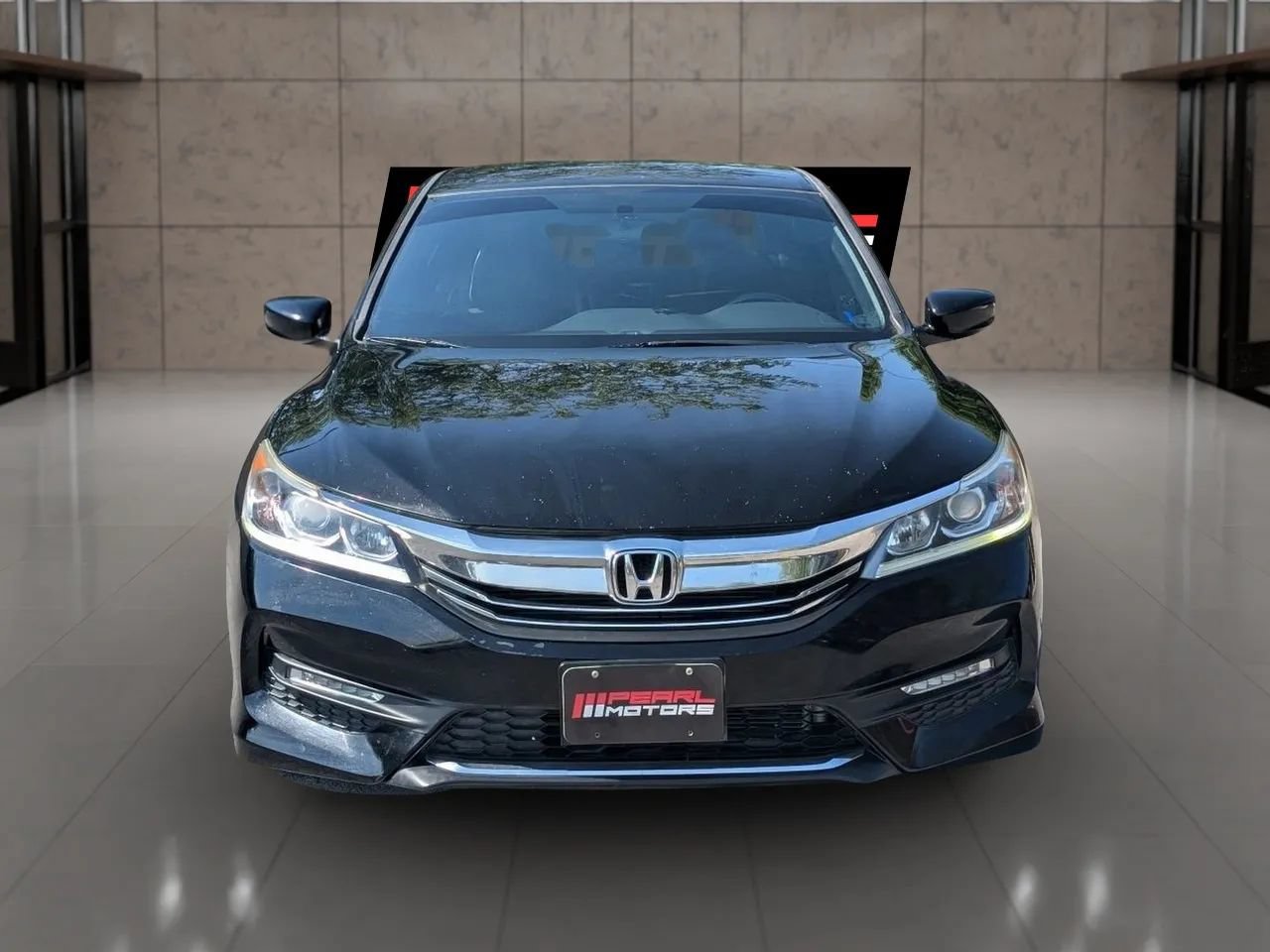 Used 2016 Honda Accord Sport image 2