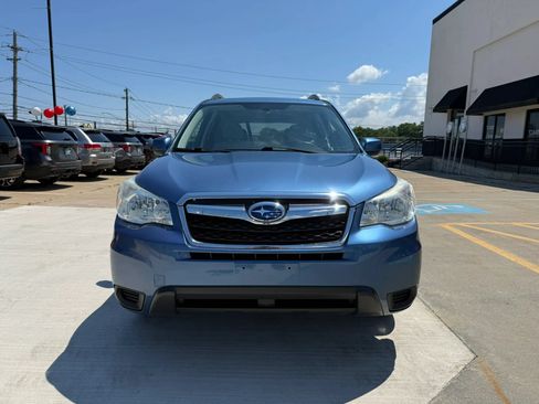 Used 2015 Subaru Forester 2.5i Premium w/ All-Weather Package AWD/4WD image 2