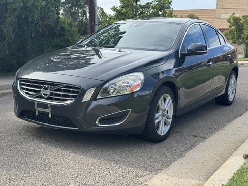 Used 2013 Volvo S60 T5 FWD image 7