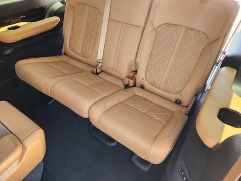 Used 2023 Jeep Grand Wagoneer L Series III w/ Rear Seat Video Group 1 AWD/4WD image 32