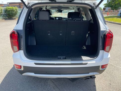 Used 2021 Hyundai Palisade SEL w/ Premium Package AWD/4WD image 4