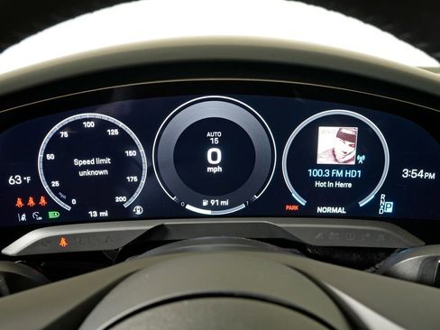 New 2026 Porsche Taycan AWD/4WD image 22