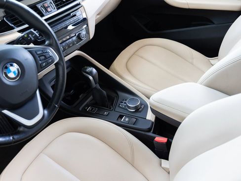 Used 2018 BMW X1 xDrive28i image 32