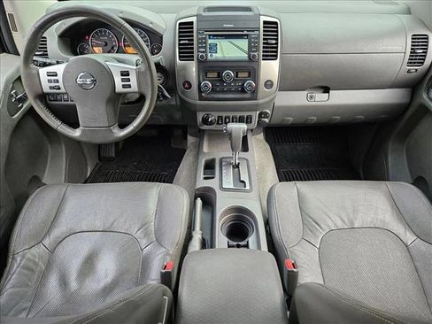 Used 2017 Nissan Frontier SL w/ Moonroof Package image 14