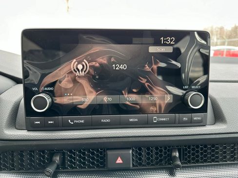 Used 2024 Honda CR-V EX image 7