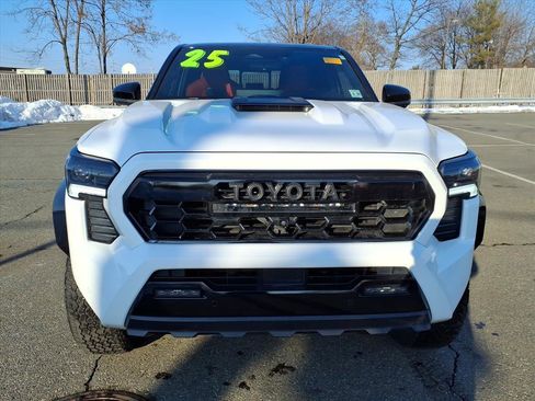 Used 2025 Toyota Tacoma TRD Pro w/ Tow Tech Package image 2