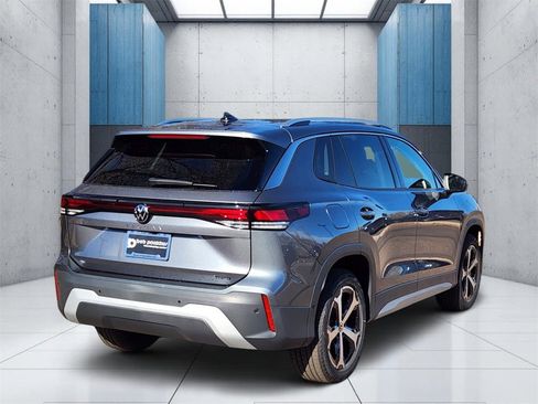 New 2026 Volkswagen Tiguan SE image 24