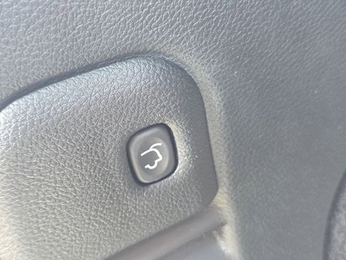 Used 2018 Jeep Grand Cherokee High Altitude image 25