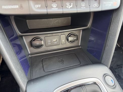 Used 2019 Hyundai Kona Ultimate AWD/4WD image 24