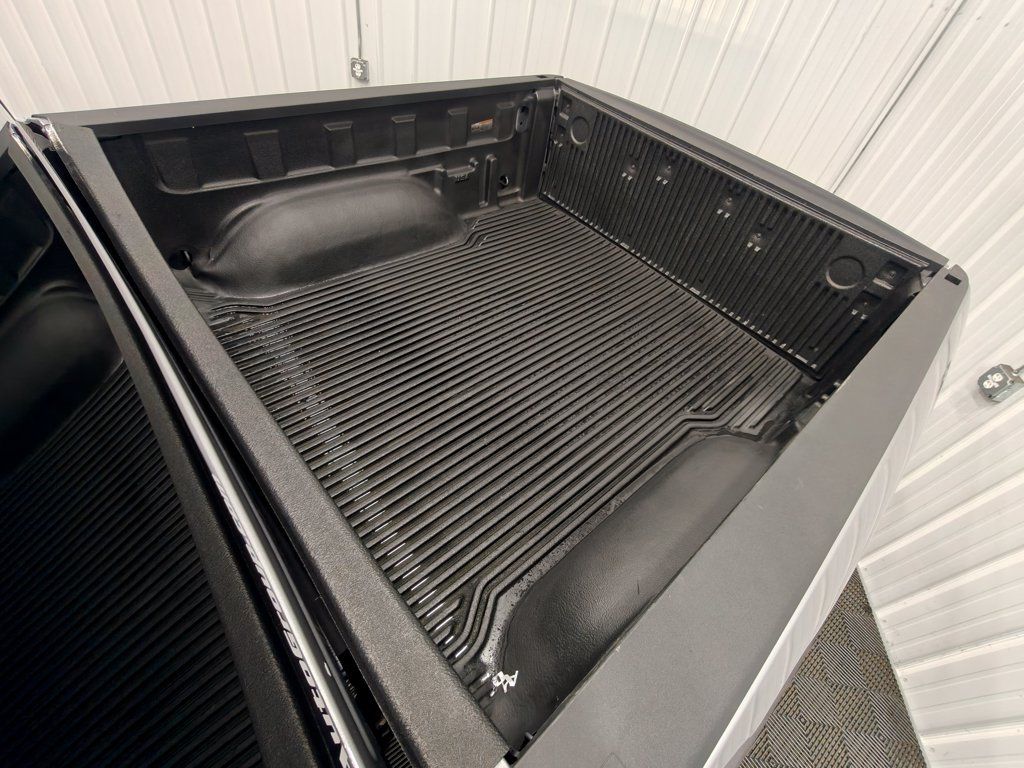 Used 2024 RAM 1500 Warlock AWD/4WD image 20