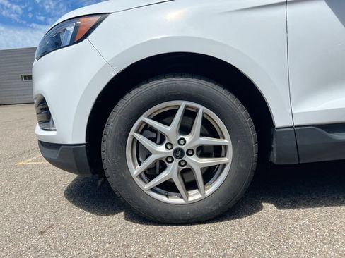 Used 2024 Ford Edge SEL w/ Convenience Package AWD/4WD image 20