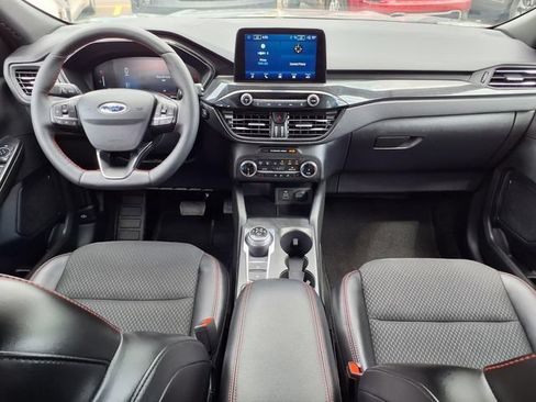 Used 2025 Ford Escape ST-Line Select AWD/4WD image 10