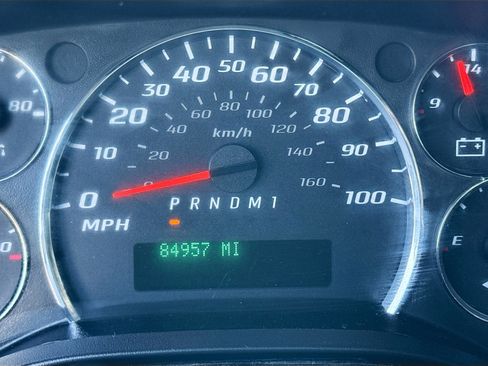 Used 2018 GMC Savana 2500 image 14