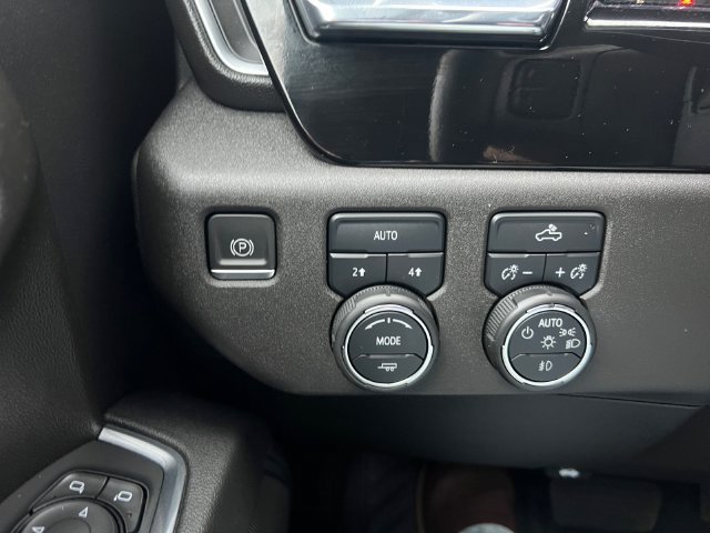 Used 2023 Chevrolet Silverado 1500 RST w/ LPO, Dark Essentials Package AWD/4WD image 25