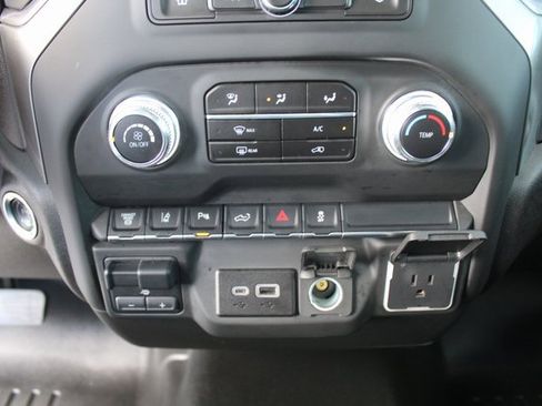 Used 2025 GMC Sierra 3500 Pro w/ 1SA Pro Safety Plus Package image 30