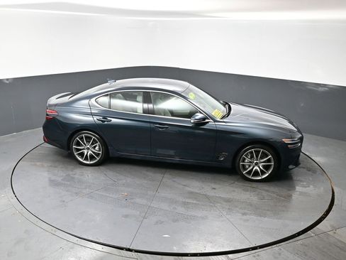 Used 2025 Genesis G70 2.5T image 50