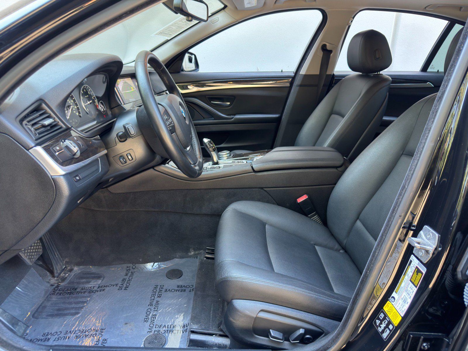 Used 2015 BMW 528i xDrive Sedan AWD/4WD image 16