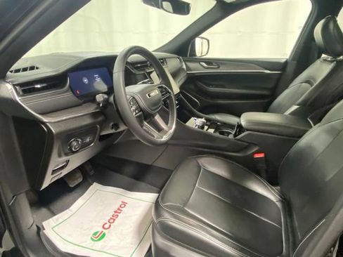Used 2023 Jeep Grand Cherokee L Overland AWD/4WD image 9