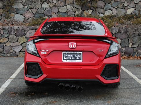 Used 2018 Honda Civic Si image 8