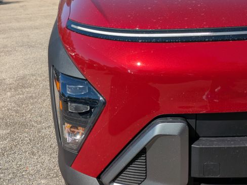 New 2026 Hyundai Kona SE image 10