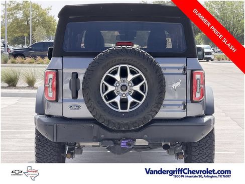 Used 2023 Ford Bronco Badlands AWD/4WD image 5