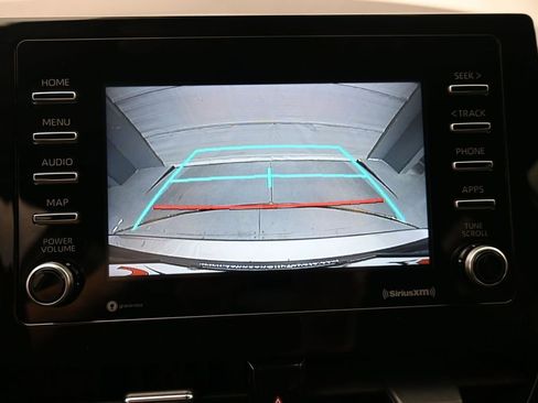 Used 2021 Toyota Camry SE FWD image 20