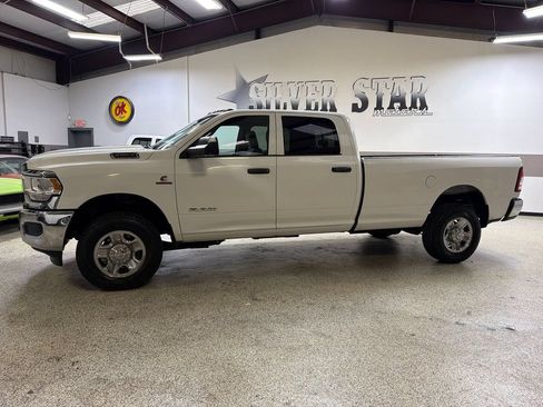 Used 2022 RAM 2500 Tradesman AWD/4WD image 2