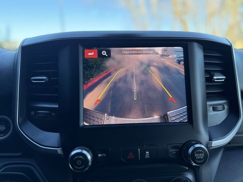 Used 2024 RAM 2500 Big Horn image 38