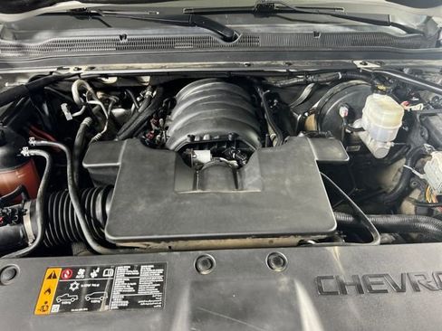 Used 2020 Chevrolet Suburban Premier w/ 6.2L Performance Package image 13