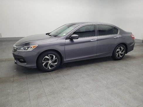 Used 2017 Honda Accord LX image 2