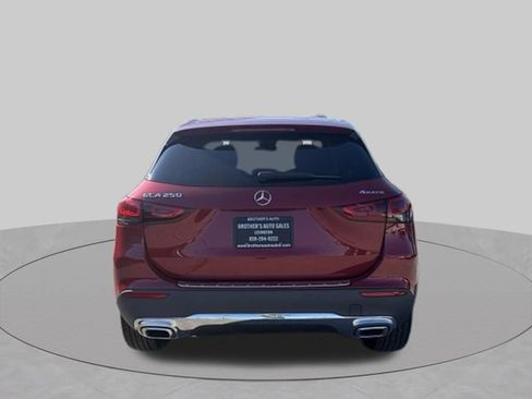 Used 2022 Mercedes-Benz GLA 250 4MATIC w/ Premium Package Lite image 5