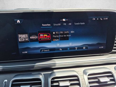 Used 2024 Mercedes-Benz GLS 580 4MATIC image 12