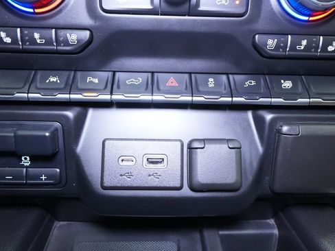 Used 2021 Chevrolet Silverado 1500 High Country w/ LPO, Dark Essentials Package AWD/4WD image 41