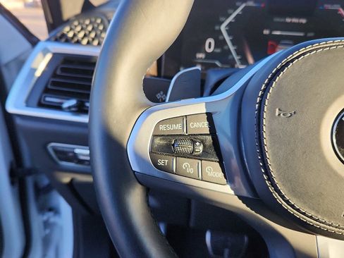 Certified 2023 BMW X7 xDrive40i w/ M Sport Package image 19