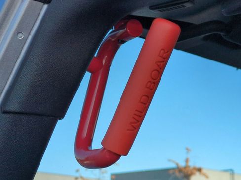 Used 2016 Jeep Wrangler Unlimited Rubicon image 22