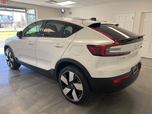 Used 2023 Volvo C40 P8 Recharge Ultimate AWD/4WD image 3