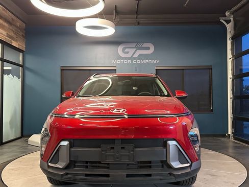 Used 2024 Hyundai Kona SEL image 8