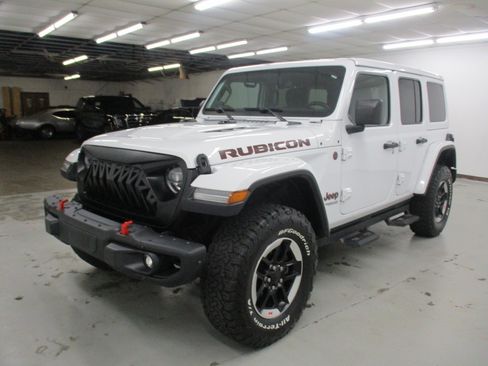 Used 2021 Jeep Wrangler Unlimited Rubicon AWD/4WD image 3