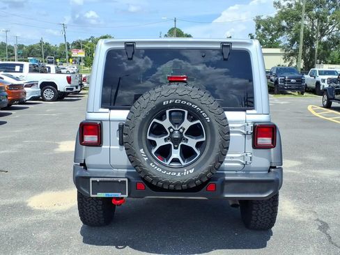Used 2022 Jeep Wrangler Unlimited Rubicon AWD/4WD image 6