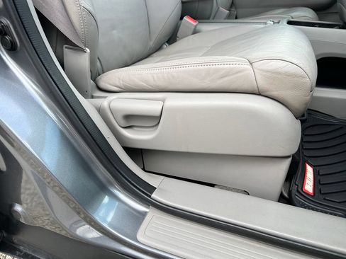 Used 2013 Honda CR-V EX-L image 24