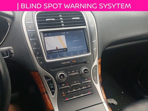 Used 2019 Lincoln Nautilus Select w/ Cargo Utility Package image 14