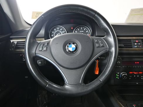 Used 2011 BMW 328i xDrive Coupe AWD/4WD image 30
