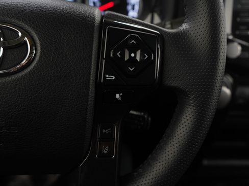 Used 2021 Toyota 4Runner Venture w/ Moonroof Package image 23