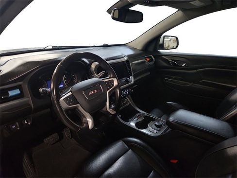 Used 2020 GMC Acadia SLT image 7