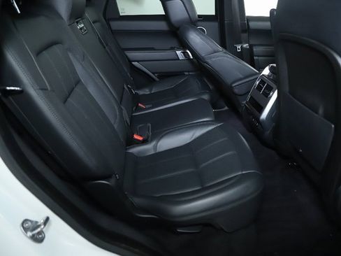 Used 2019 Land Rover Range Rover Sport HSE image 30