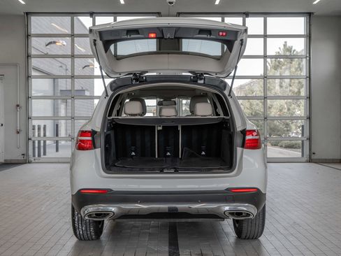 Used 2018 Mercedes-Benz GLC 300 GLC 300 image 16